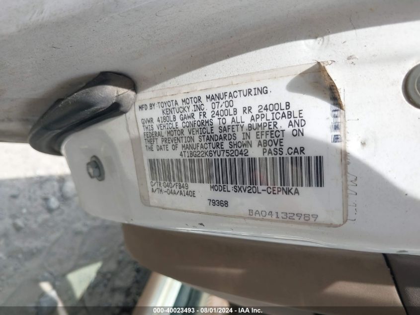 2000 Toyota Camry Le VIN: 4T1BG22K6YU752042 Lot: 40023493