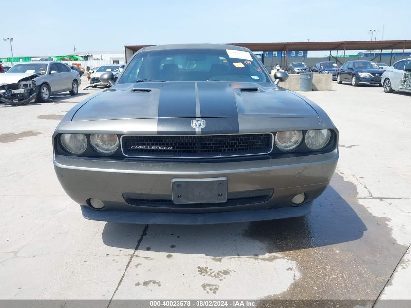 2009 Dodge Challenger Se VIN: 2B3LJ44V89H599716 Lot: 40023578