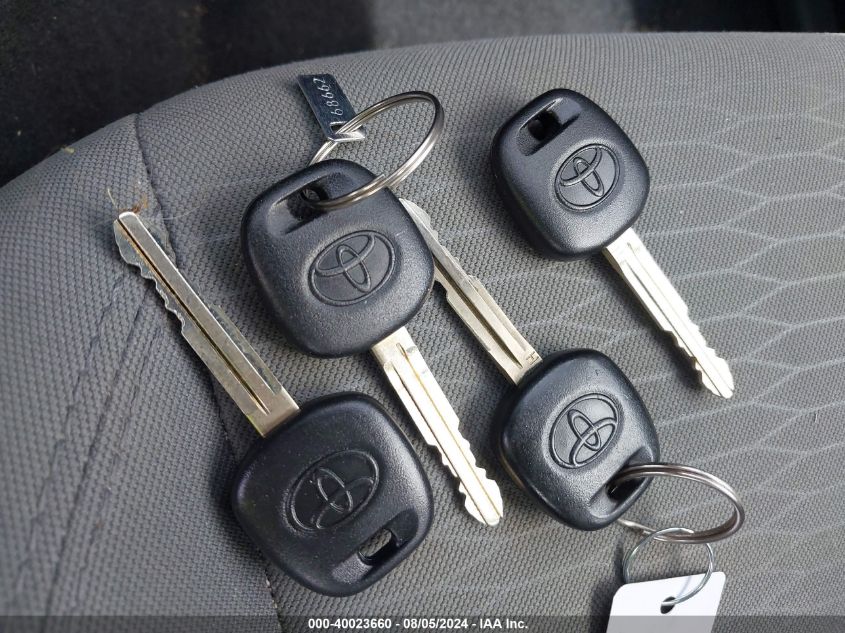 2018 Toyota Tacoma Sr VIN: 5TFRX5GN8JX111468 Lot: 40023660