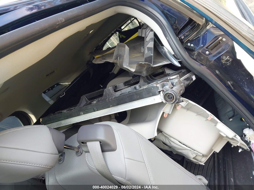 2022 TOYOTA SIENNA LIMITED - 5TDZSKFC4NS064156