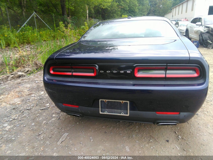 2015 Dodge Challenger Sxt VIN: 2C3CDZAG9FH710735 Lot: 40024053