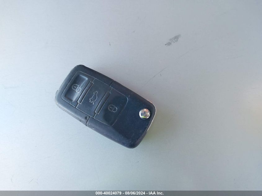 2008 Volkswagen Jetta Se/Sel VIN: 3VWRM71K38M075642 Lot: 40024079