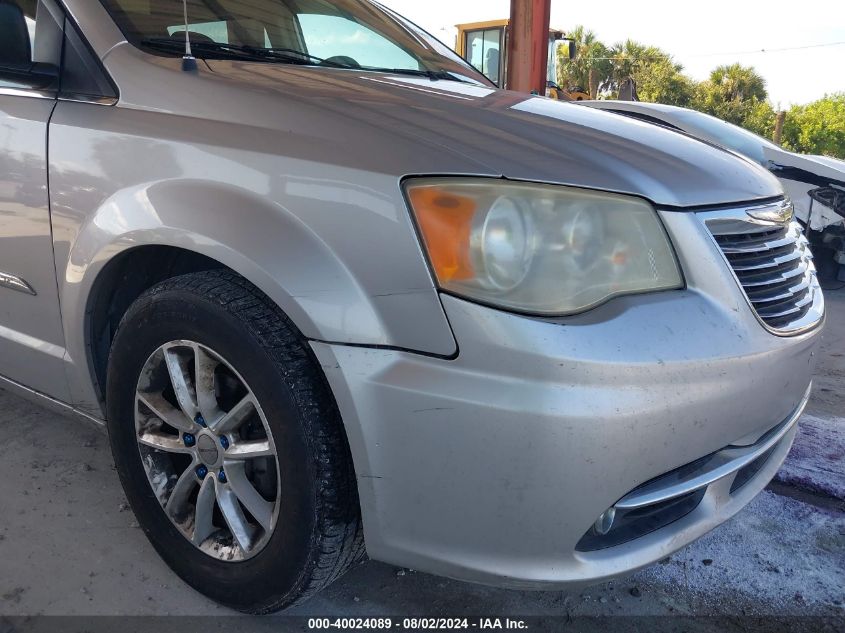 2011 Chrysler Town & Country Touring VIN: 2A4RR5DG4BR784669 Lot: 40024089