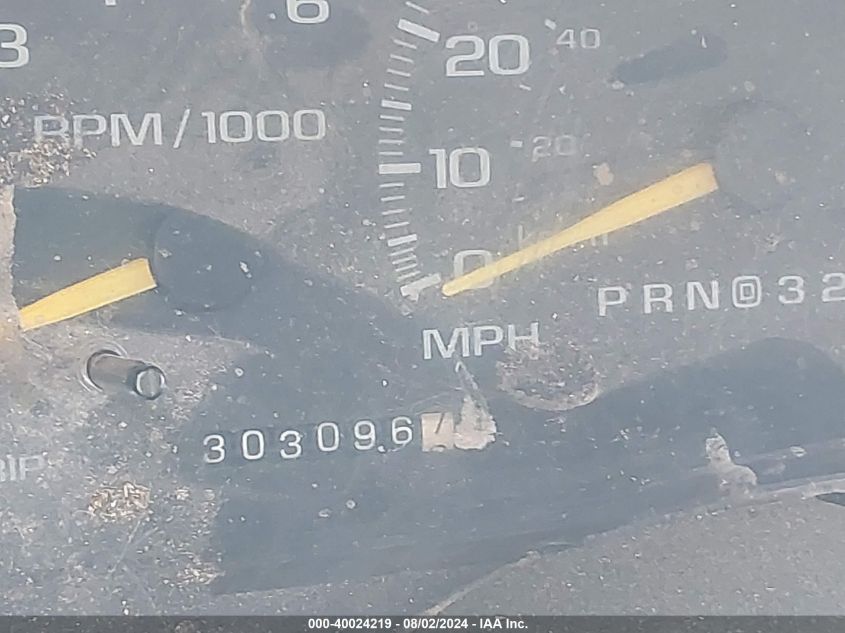 1998 Chevrolet Gmt-400 K1500 VIN: 1GCEK19R2WE150095 Lot: 40024219