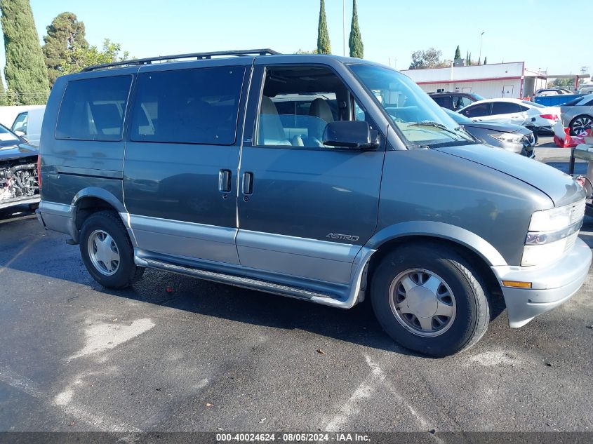 2000 Chevrolet Astro VIN: 1GNDM19W8YB198028 Lot: 40024624