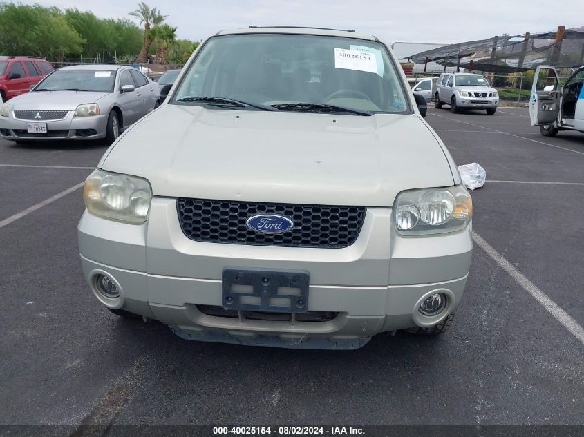 2005 Ford Escape Limited VIN: 1FMCU04185KA88453 Lot: 40025154