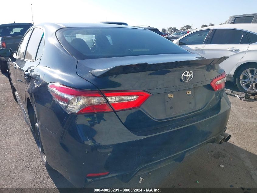 2018 Toyota Camry Se VIN: 4T1B11HK0JU618720 Lot: 40025291