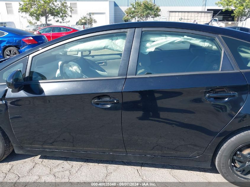 2013 Toyota Prius Two VIN: JTDKN3DU7D5635489 Lot: 40025348