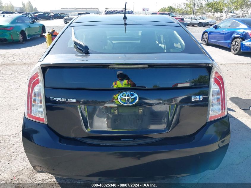 2013 Toyota Prius Two VIN: JTDKN3DU7D5635489 Lot: 40025348