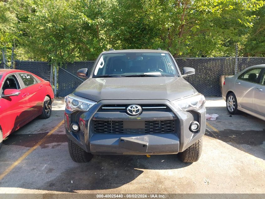 2024 Toyota 4Runner Sr5 VIN: JTEMU5JR6R6239784 Lot: 40025440