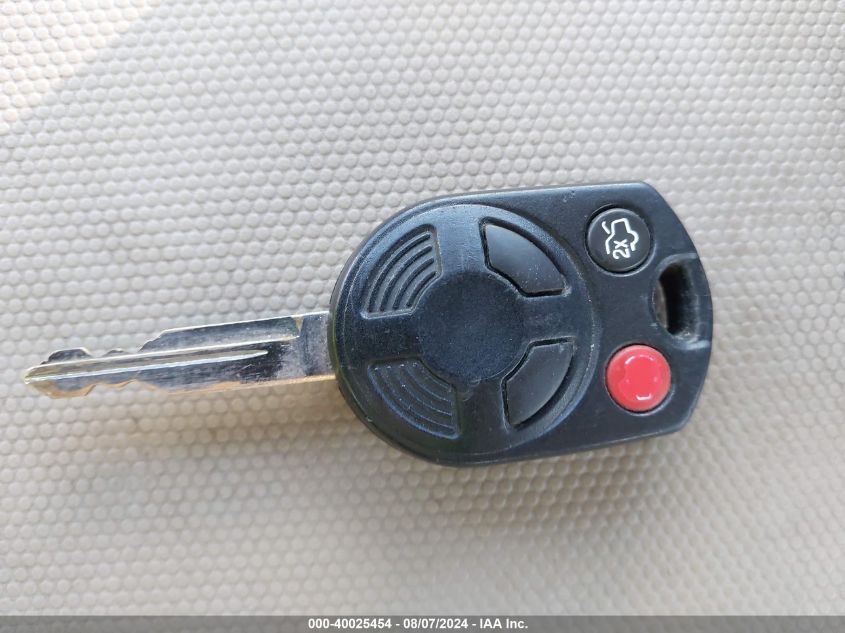 2009 Ford Escape Hybrid Limited VIN: 1FMCU49379KC35319 Lot: 40025454