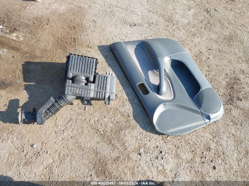 1998 Honda Civic Gx VIN: 1HGEN1649WL000109 Lot: 40025493