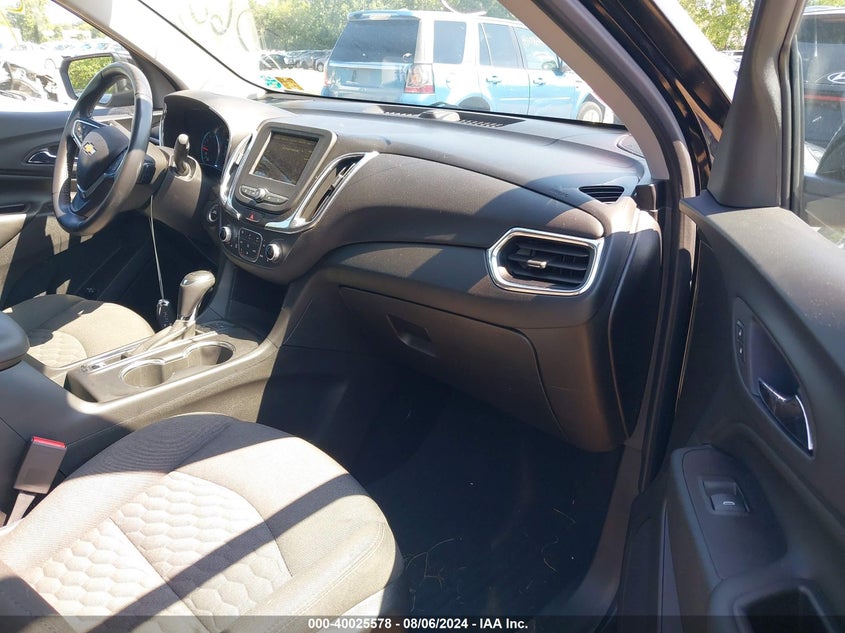 VIN 2GNAXVEX2K6219952 2019 CHEVROLET EQUINOX LT