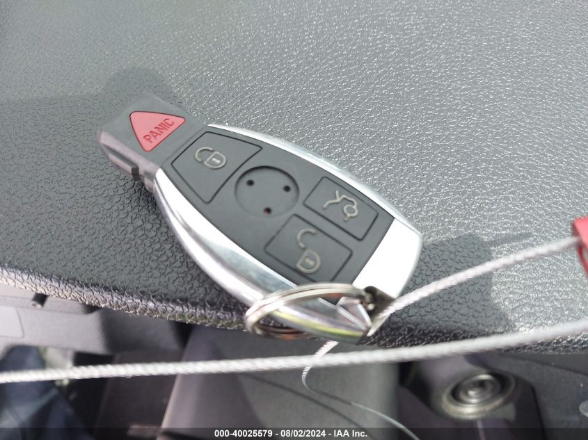 2010 Mercedes-Benz C 300 Luxury 4Matic/Sport 4Matic VIN: WDDGF8BB1AR126297 Lot: 40025579