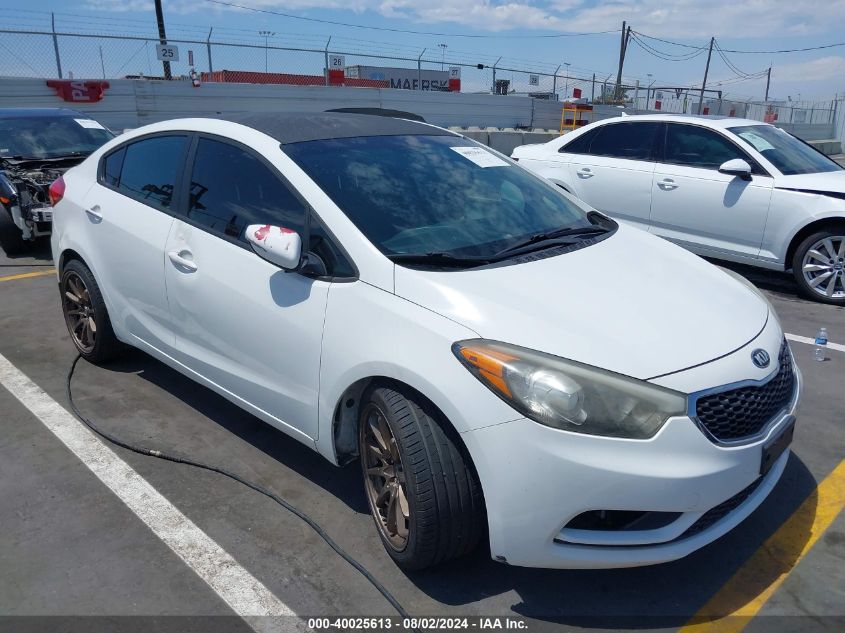 KNAFK4A62G5564581 2016 KIA FORTE - Image 1