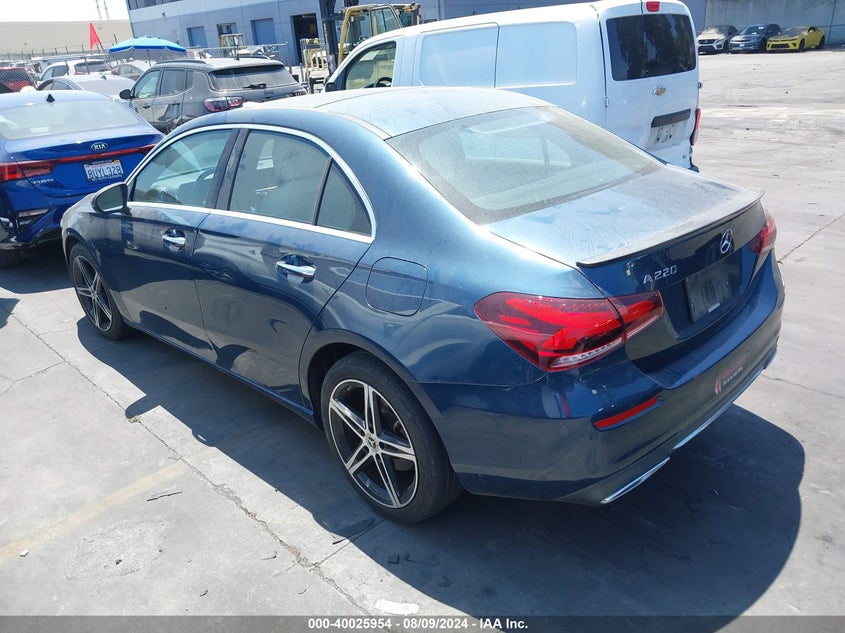 2020 Mercedes-Benz A 220 VIN: W1K3G4EB8LW047407 Lot: 40025954