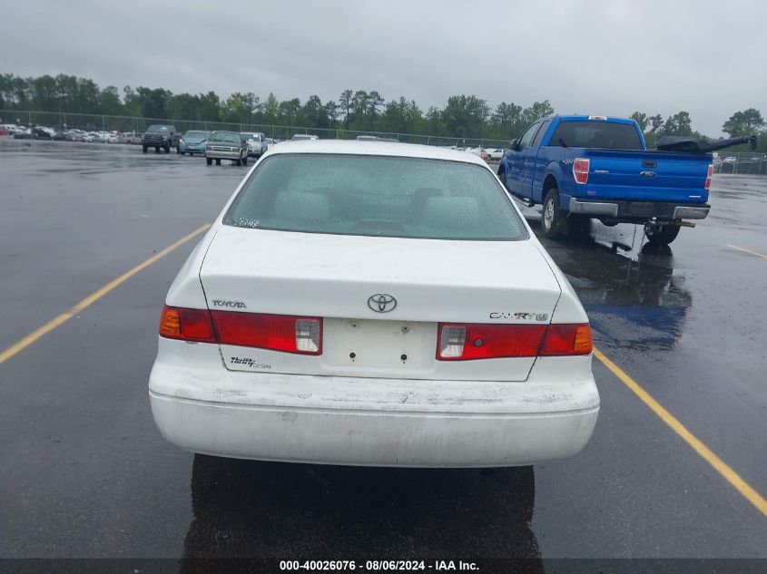 2000 Toyota Camry Le VIN: 4T1BG22K4YU956340 Lot: 40026076