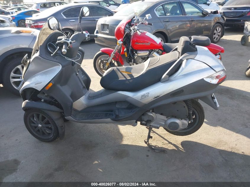 2009 Piaggio Mp3 250 VIN: ZAPM479M695003844 Lot: 40026077