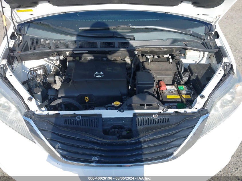 2011 Toyota Sienna Le V6 VIN: 5TDKK3DC1BS050639 Lot: 40026196