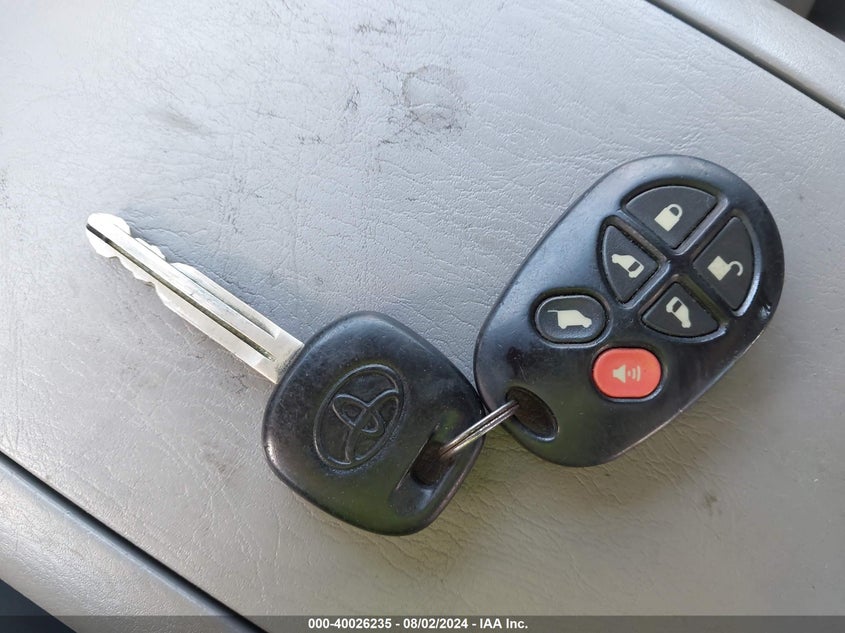 2004 Toyota Sienna Xle Limited VIN: 5TDZA22C04S163211 Lot: 40026235