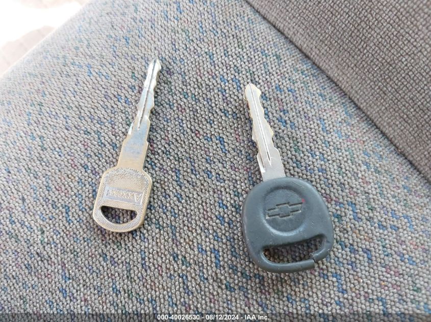 2004 Chevrolet Astro VIN: 1GNEL19X24B130382 Lot: 40026530