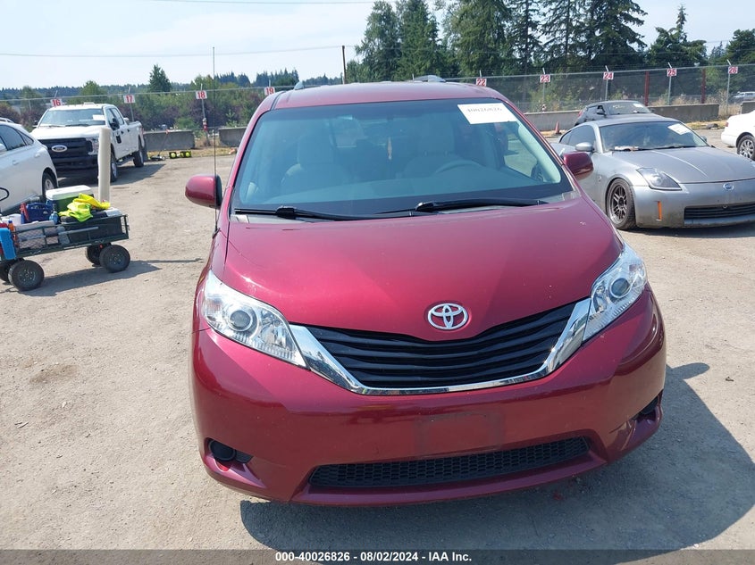 2014 Toyota Sienna Le V6 8 Passenger VIN: 5TDKK3DCXES447626 Lot: 40026826