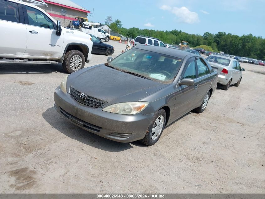 2004 Toyota Camry Le VIN: 4T1BE32K84U825689 Lot: 40026948