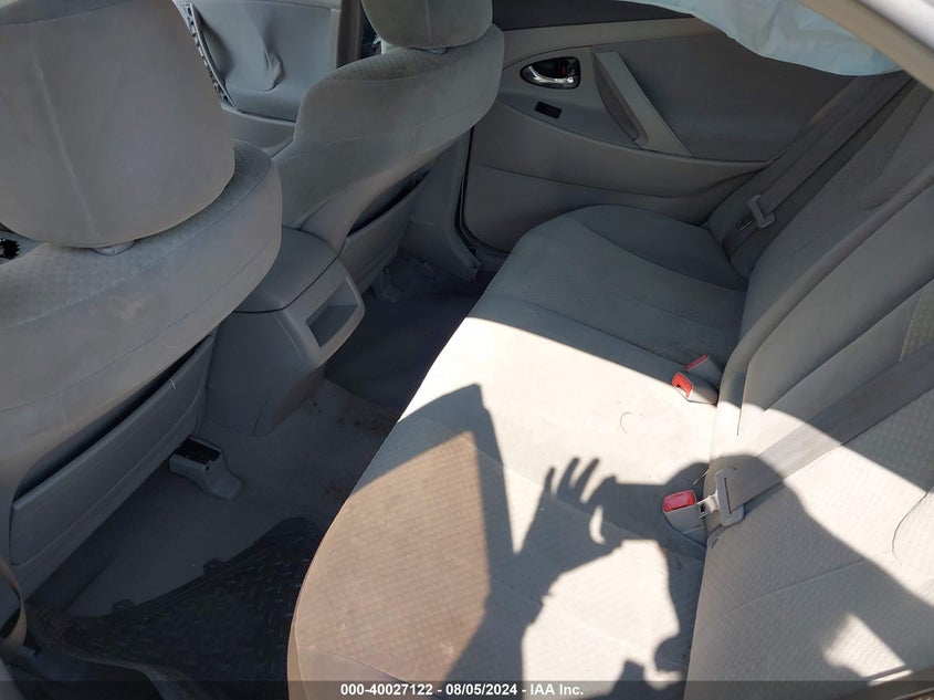 2008 Toyota Camry Le V6 VIN: 4T1BK46KX8U560661 Lot: 40027122