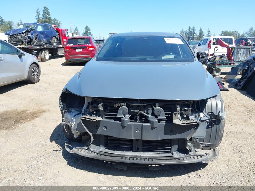 2019 Mazda Mazda3 Premium Package VIN: JM1BPBNM0K1136234 Lot: 40027309