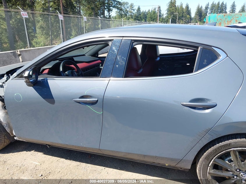 2019 Mazda Mazda3 Premium Package VIN: JM1BPBNM0K1136234 Lot: 40027309