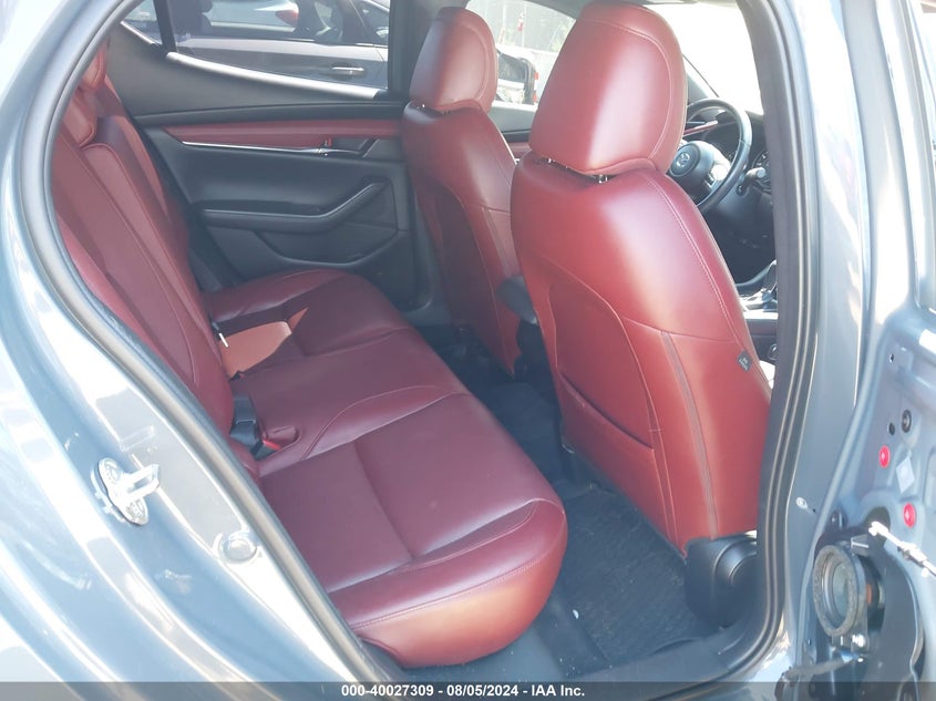 2019 Mazda Mazda3 Premium Package VIN: JM1BPBNM0K1136234 Lot: 40027309