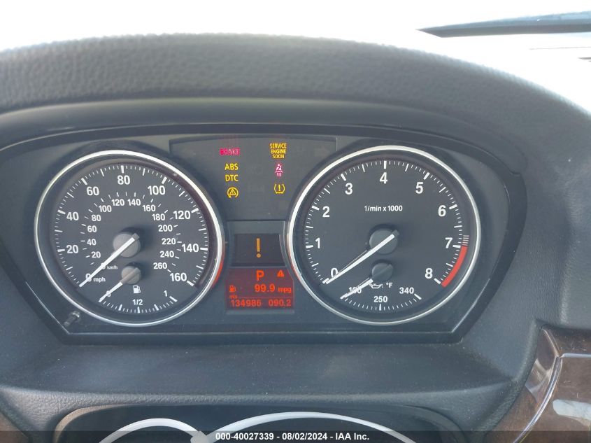 2010 BMW 328I VIN: WBAWV1C50AP123697 Lot: 40027339