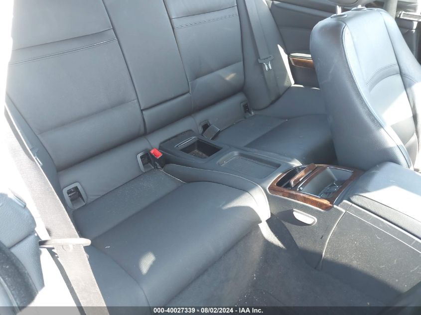 2010 BMW 328I VIN: WBAWV1C50AP123697 Lot: 40027339