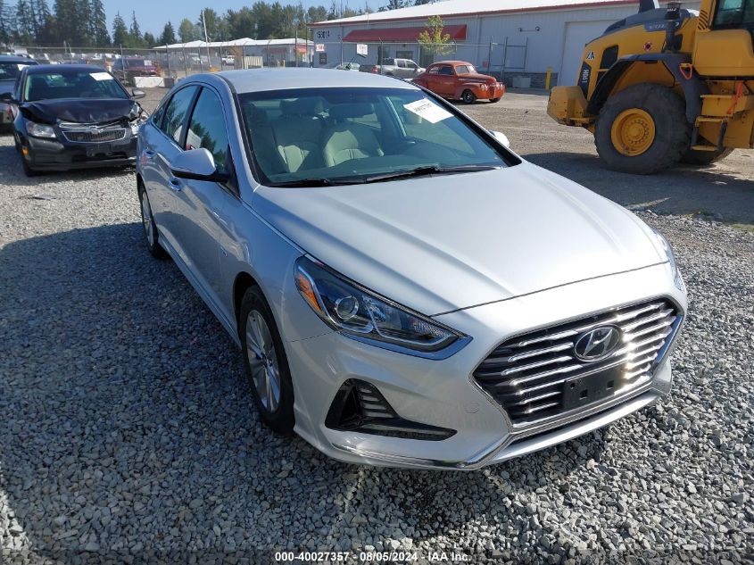 KMHE24L33KA088211 2019 HYUNDAI SONATA - Image 1