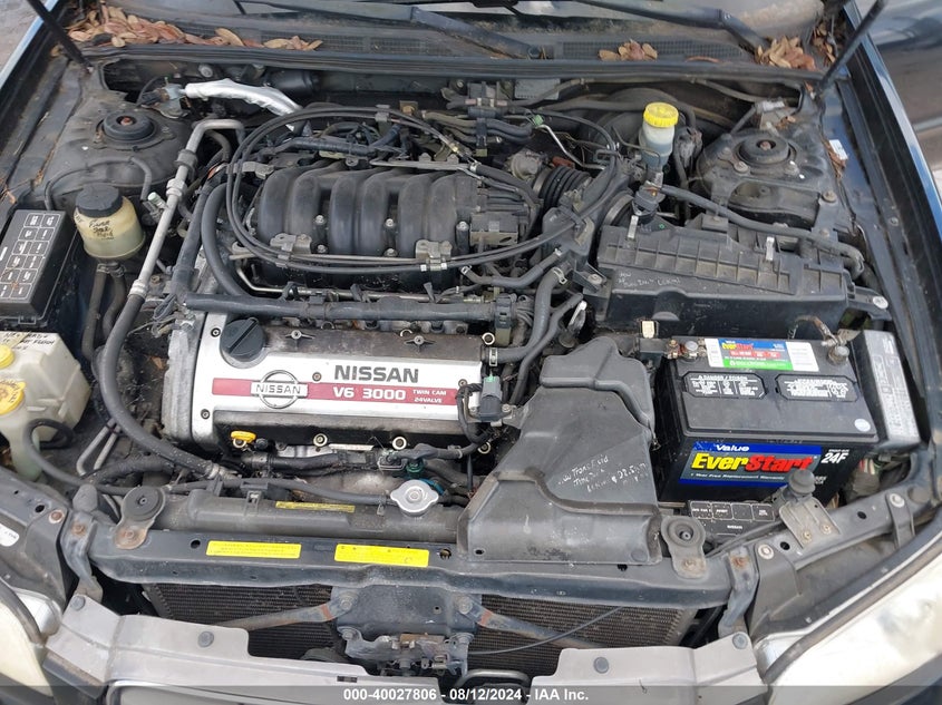 2000 Nissan Maxima Gle/Gxe/Se VIN: JN1CA31D4YT520275 Lot: 40027806