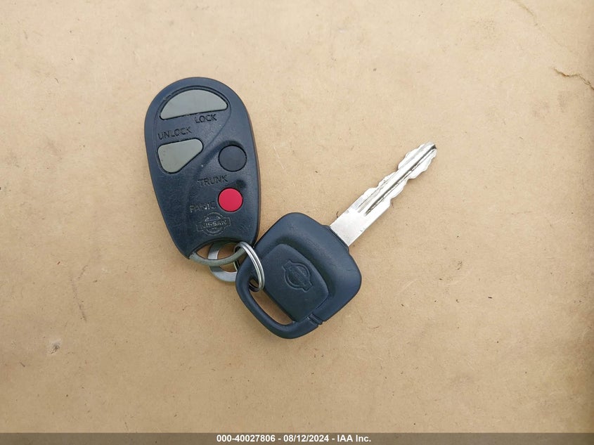 2000 Nissan Maxima Gle/Gxe/Se VIN: JN1CA31D4YT520275 Lot: 40027806