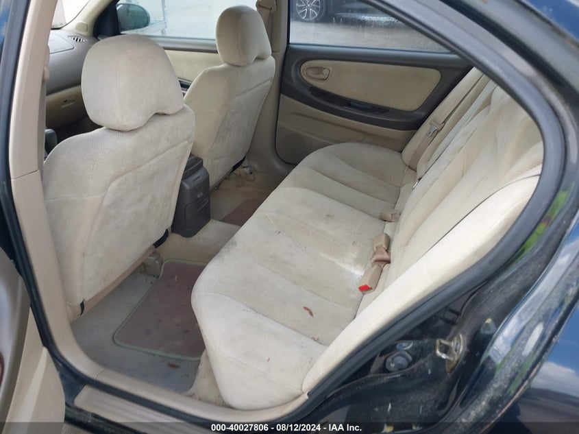 2000 Nissan Maxima Gle/Gxe/Se VIN: JN1CA31D4YT520275 Lot: 40027806