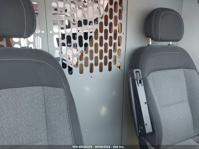 2021 Ram Promaster 2500 High Roof 159 Wb VIN: 3C6LRVDG4ME584771 Lot: 40028238