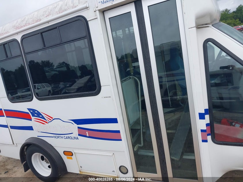 2013 Ford Econoline E350 Super Duty Ctway Van VIN: 1FDEE3FL0DDA50790 Lot: 40028285