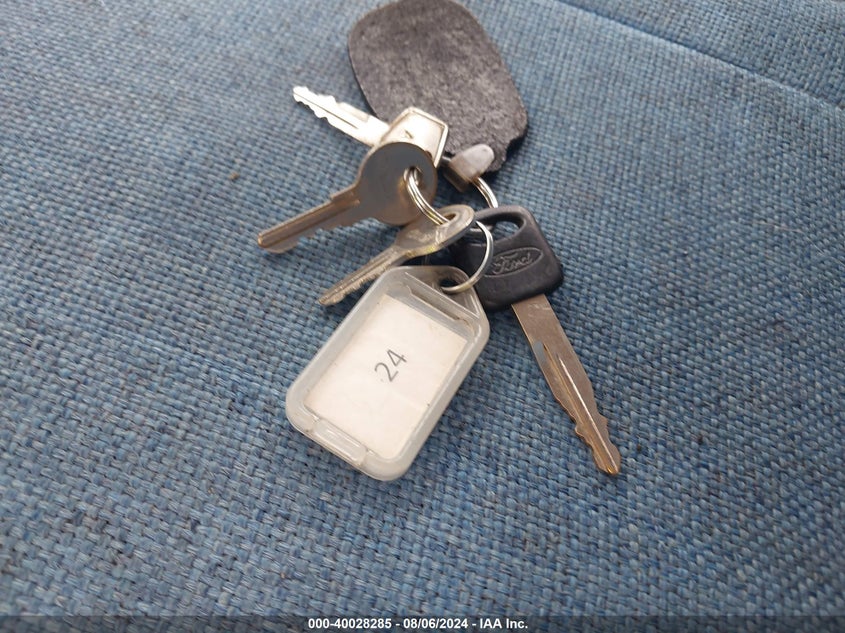 2013 Ford Econoline E350 Super Duty Ctway Van VIN: 1FDEE3FL0DDA50790 Lot: 40028285