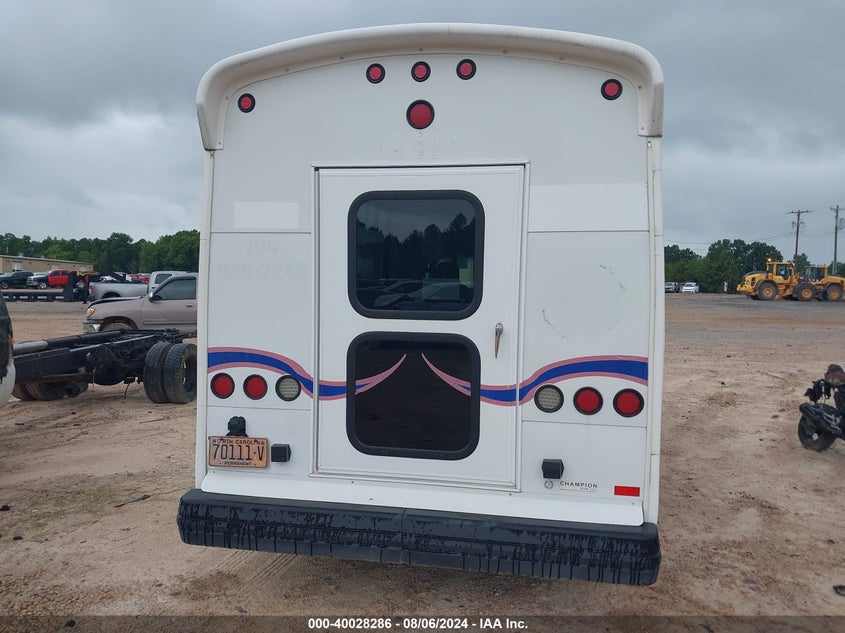 2013 Ford Econoline E350 Super Duty Ctway Van VIN: 1FDEE3FL4DDA50789 Lot: 40028286