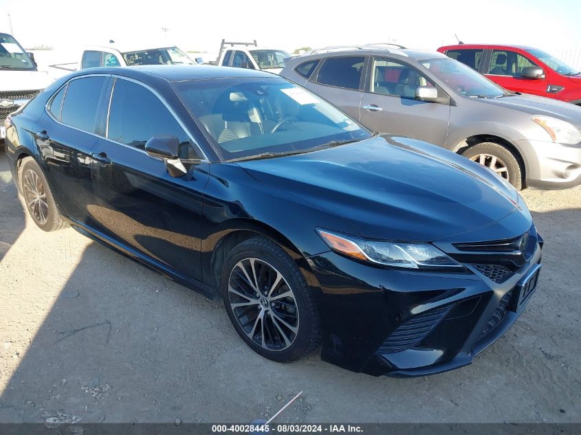 JTNB11HK8J3067829 2018 TOYOTA CAMRY - Image 1