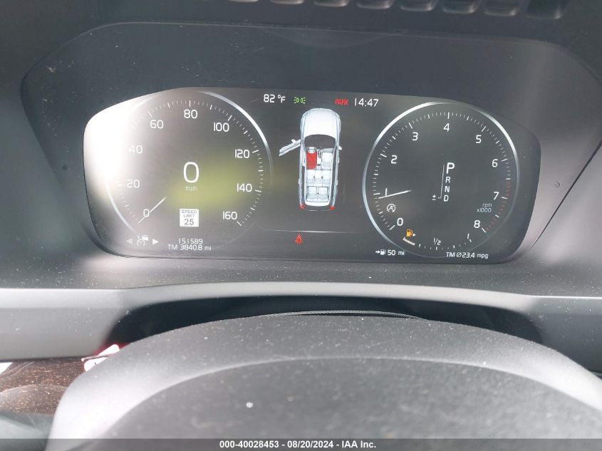 2016 VOLVO XC90 T6 MOMENTUM - YV4A22PK3G1042875