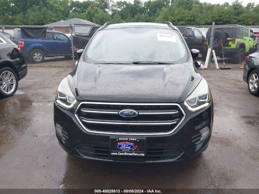 2017 FORD ESCAPE SE - 1FMCU9GD9HUA31892