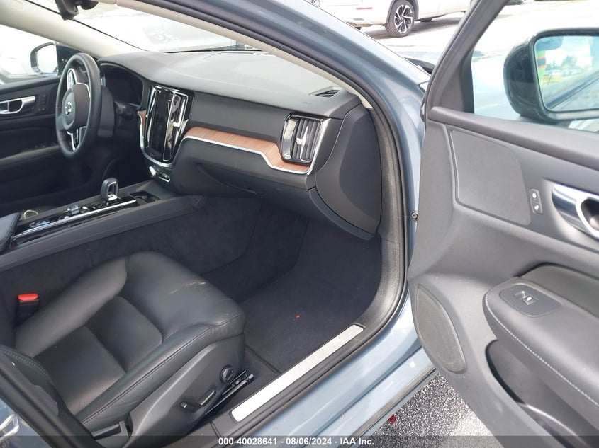 2024 VOLVO S60 PLUS - 7JRL12FL9RG280966