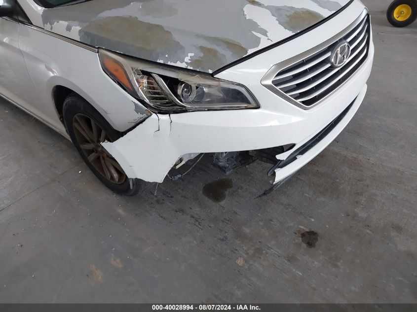 2015 Hyundai Sonata Se VIN: 5NPE24AF6FH057924 Lot: 40028994