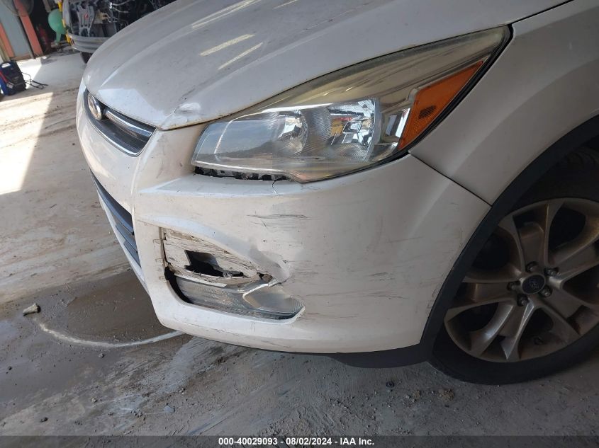 2015 Ford Escape Titanium VIN: 1FMCU0JXXFUC75823 Lot: 40029093