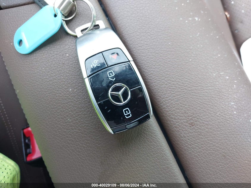 2018 MERCEDES-BENZ E 300 4MATIC - WDDZF4KB2JA438192