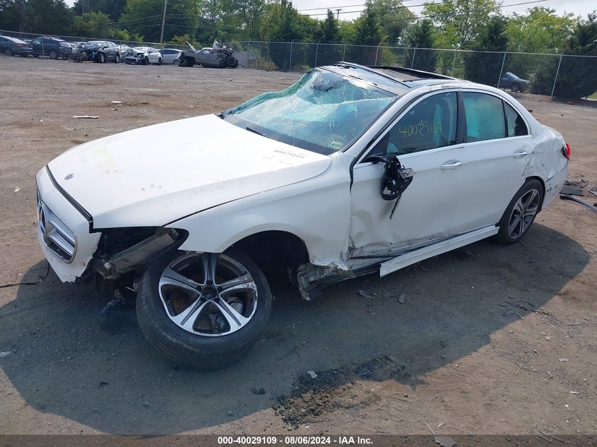 2018 MERCEDES-BENZ E 300 4MATIC - WDDZF4KB2JA438192