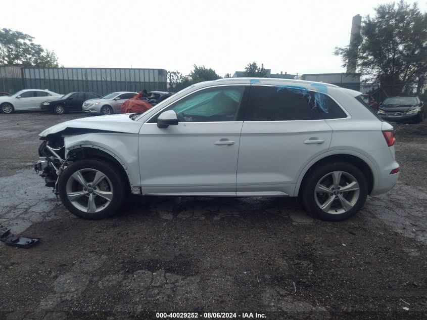 2020 Audi Q5 Premium 45 Tfsi Quattro S Tronic/Titanium Premium 45 Tfsi Quattro S Tronic VIN: WA1ANAFY0L2036413 Lot: 40029252